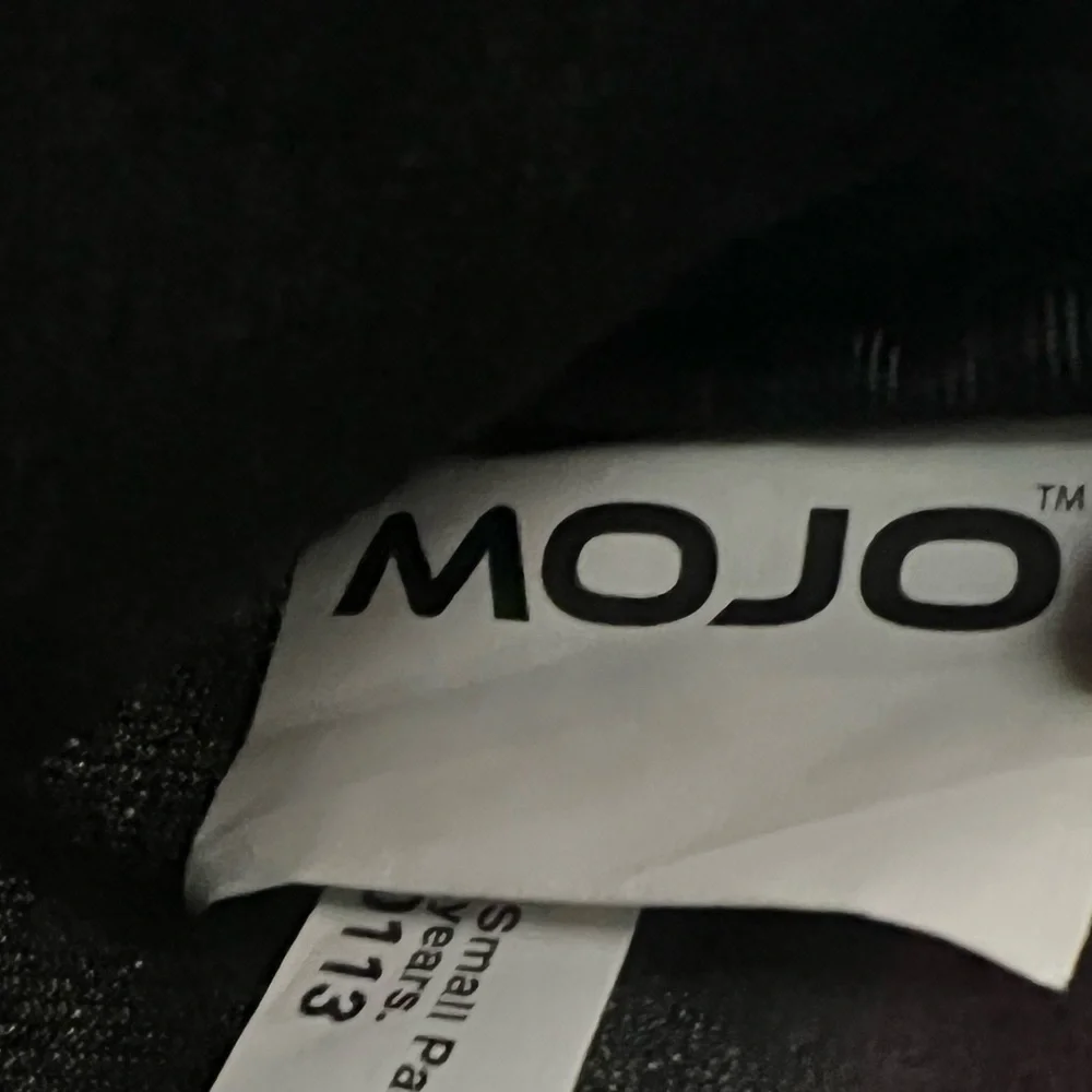 Mojo brand skulls and American flag tablet/tech case